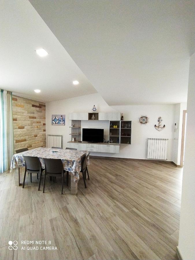 Attico Gloria & Greta Apartment Castellammare del Golfo Luaran gambar